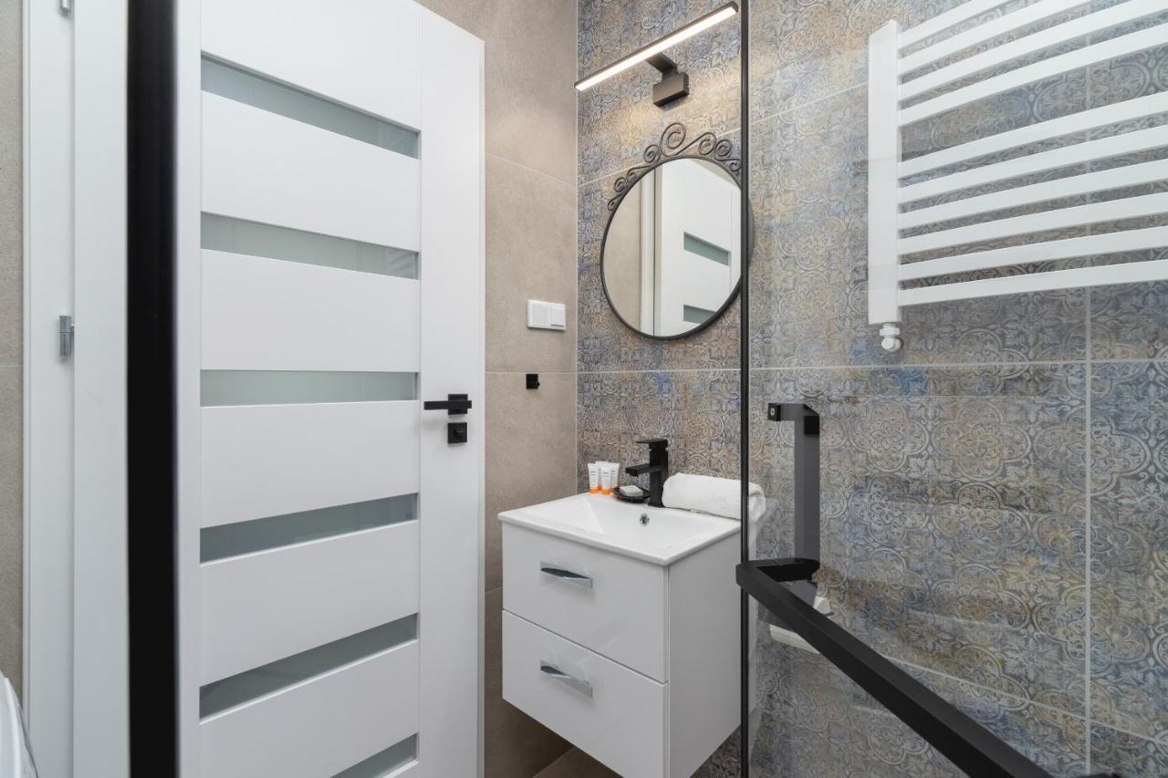 Modern Studio Cracow Rakowicka 14 By Noclegi Renters Cracovia Exterior foto